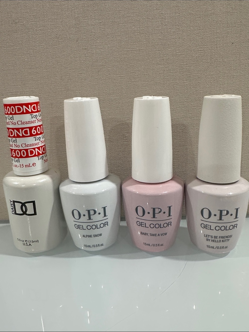 OPI Gel color bundle and DND top coat